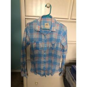 Hollister Plaid Button Up Shirt